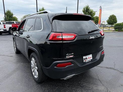 Used 2016 Jeep Cherokee Limited w/ Luxury Group AWD/4WD image 5