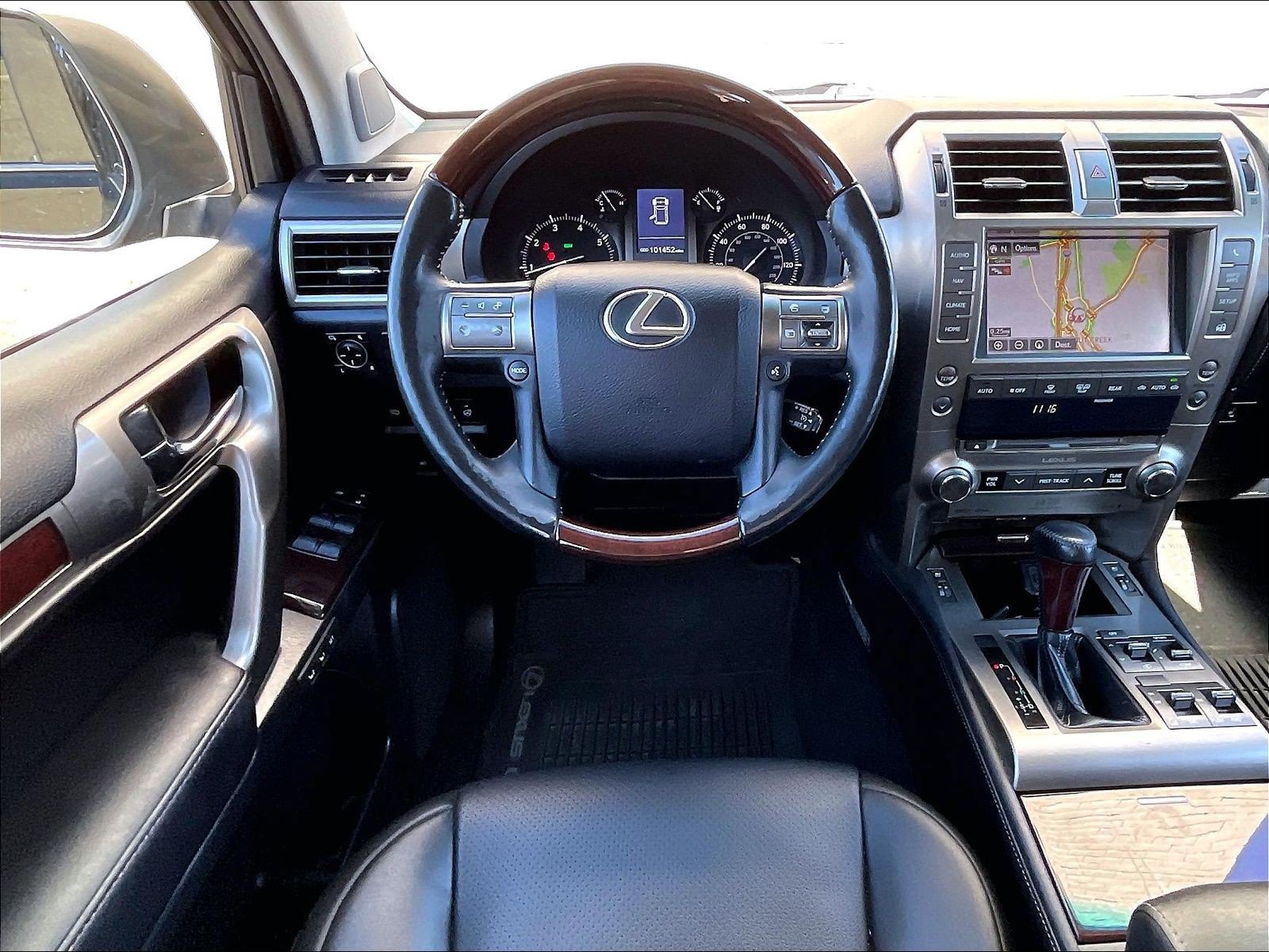 Used 2014 Lexus GX 460 Luxury AWD/4WD image 4