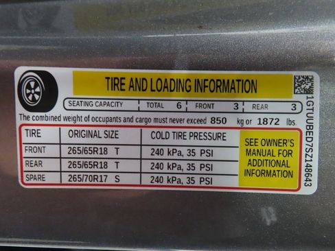 Used 2025 GMC Sierra 1500 SLE image 62