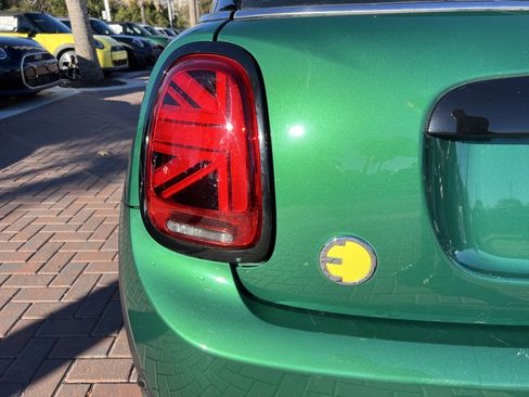 Certified 2023 MINI Cooper SE image 42