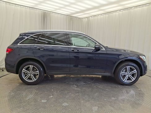 Used 2021 Mercedes-Benz GLC 300 4MATIC image 26