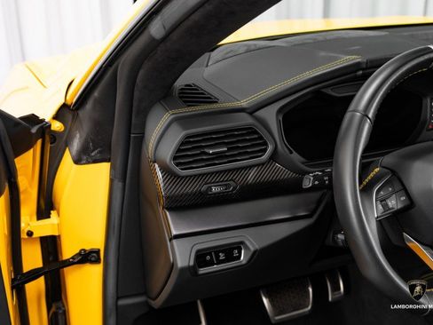 Used 2023 Lamborghini Urus S image 27