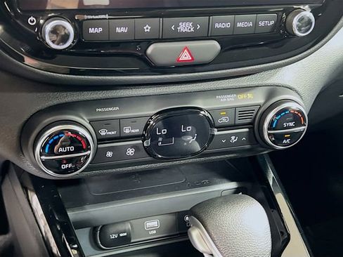 New 2025 Kia Soul S image 16