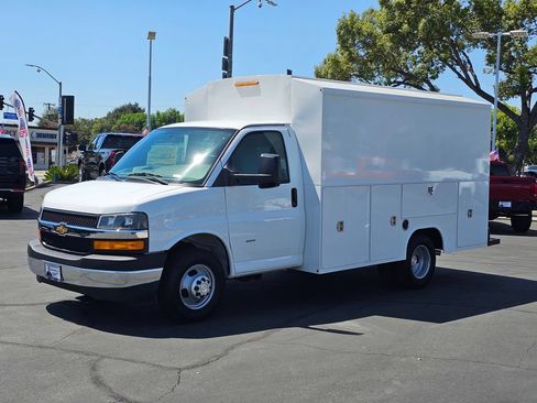New 2026 Chevrolet Express 3500 w/ Power Convenience Package RWD image 3