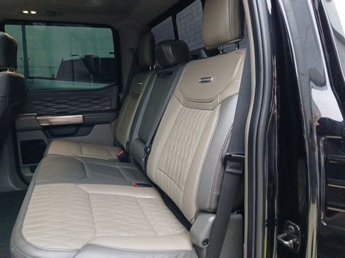 Used 2025 Ford F350 Platinum w/ Platinum Plus Package image 12