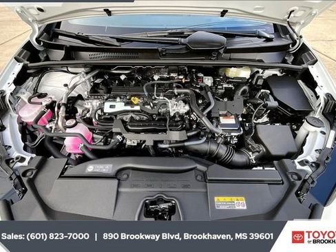 New 2026 Toyota Prius LE FWD image 9