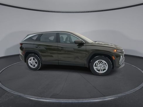 New 2026 Hyundai Tucson SE image 9