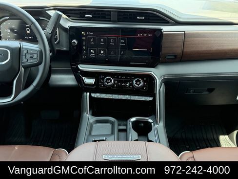 New 2026 GMC Sierra 2500 Denali Ultimate AWD/4WD image 13