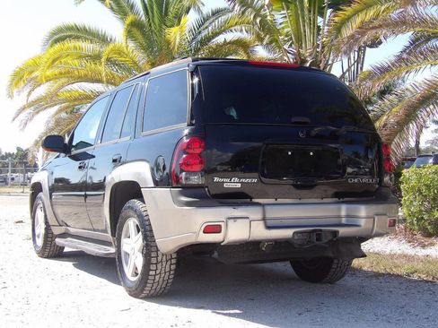 Used 2003 Chevrolet TrailBlazer LTZ image 4