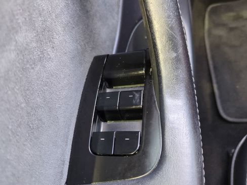 Used 2018 Tesla Model 3 RWD image 22