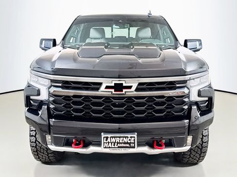 Used 2023 Chevrolet Silverado 1500 ZR2 AWD/4WD image 2