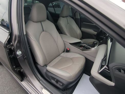 Used 2023 Toyota Camry XSE w/ Cold Weather Package FWD image 24