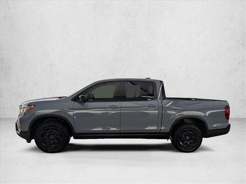 Used 2025 Honda Ridgeline Sport+ image 9