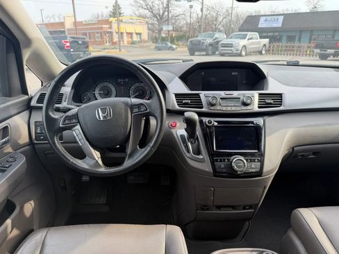 Used 2015 Honda Odyssey EX-L image 16