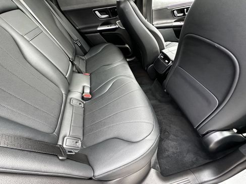 Certified 2023 Mercedes-Benz EQE 350+ SUV image 18