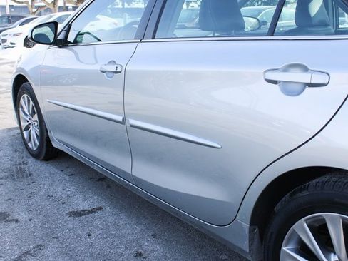 Used 2017 Toyota Camry LE image 47