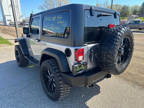 Used 2017 Jeep Wrangler Sport w/ Quick Order Package 24S AWD/4WD image 3