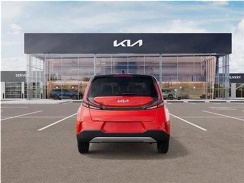 New 2025 Kia Soul LX image 9