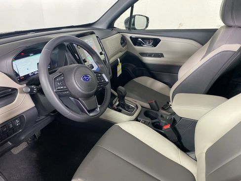 Certified 2025 Subaru Forester Limited image 21