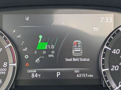 Used 2021 Toyota Highlander Limited FWD image 10