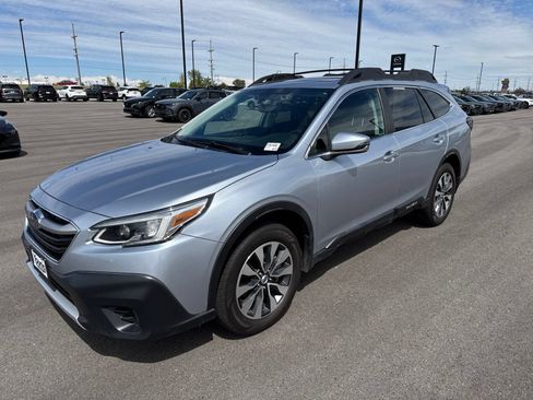 Used 2020 Subaru Outback Limited w/ Popular Package #2 AWD/4WD image 3