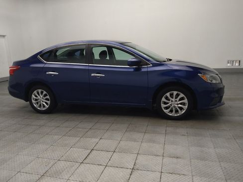 Used 2019 Nissan Sentra SV FWD image 11