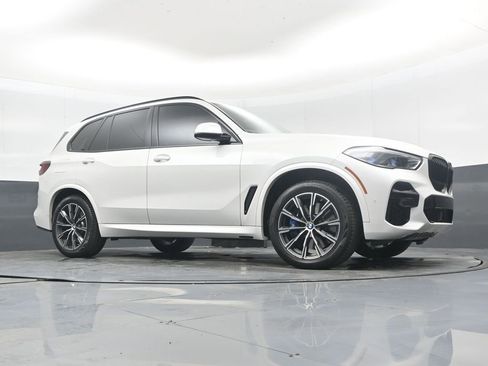 Used 2023 BMW X5 M50i w/ Executive Package AWD/4WD image 35