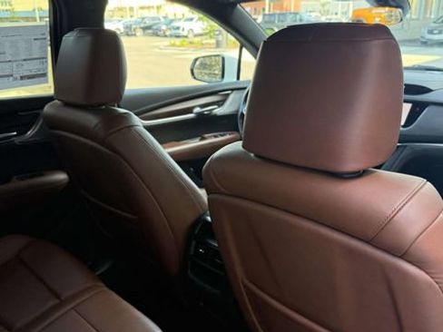 Certified 2023 Cadillac XT5 Premium Luxury AWD/4WD image 25