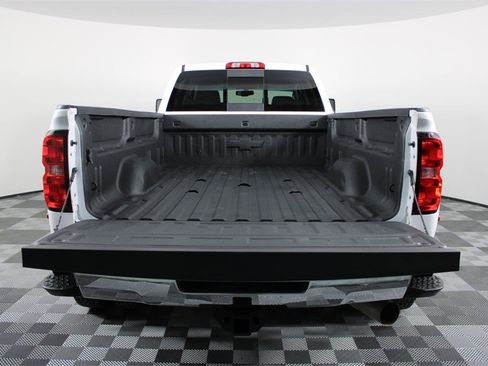 Used 2019 Chevrolet Silverado 3500 LTZ w/ Duramax Plus Package image 9