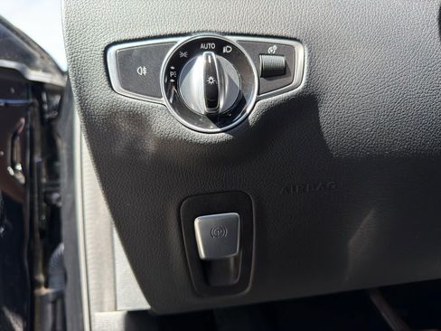 Used 2018 Mercedes-Benz E 43 AMG 4MATIC Sedan image 19