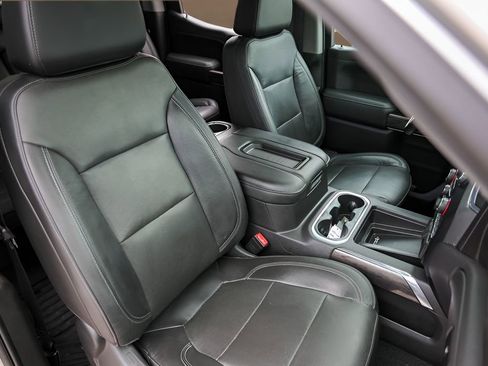 Used 2020 Chevrolet Silverado 1500 LTZ w/ LTZ Texas Edition RWD image 33