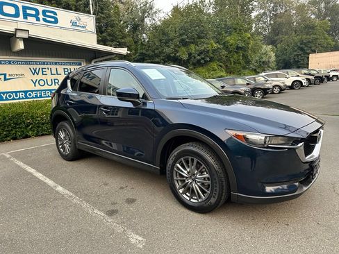 Used 2017 MAZDA CX-5 Touring w/ Preferred Equipment Package AWD/4WD image 3