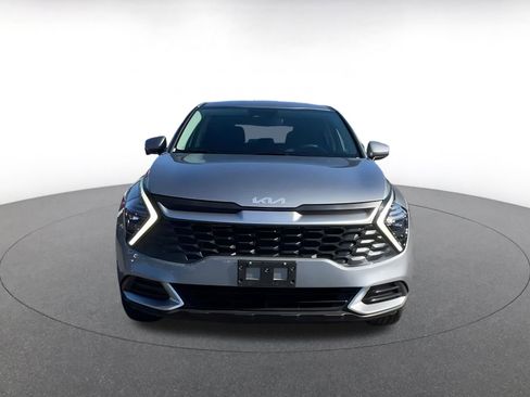 Used 2024 Kia Sportage LX image 4