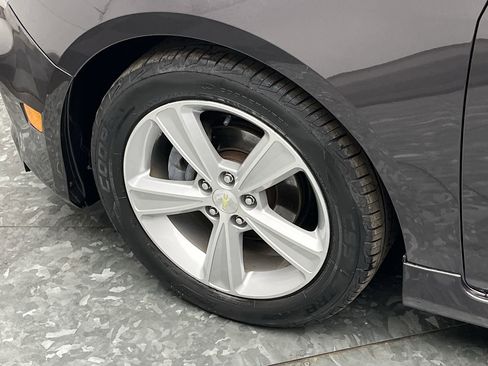 Used 2015 Chevrolet Cruze LT w/ RS Package image 26
