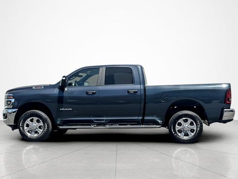 Used 2026 RAM 2500 Big Horn AWD/4WD image 2