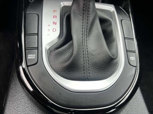 Used 2023 Kia Forte GT-Line w/ GT-Line Premium Package FWD image 32