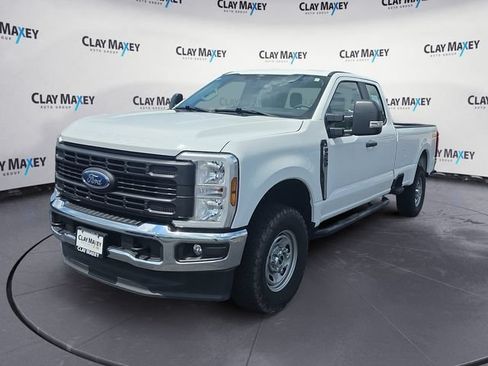 Used 2024 Ford F250 XL w/ XL Chrome Package AWD/4WD image 1