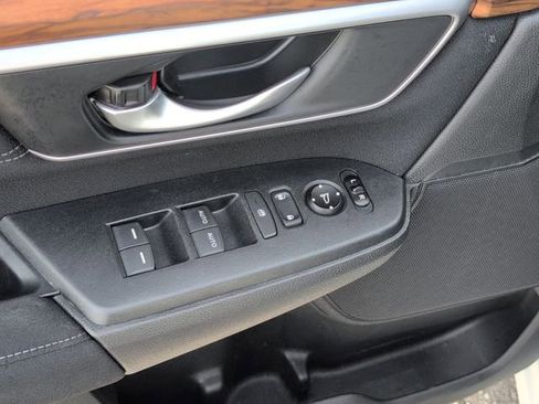 Used 2021 Honda CR-V EX image 16