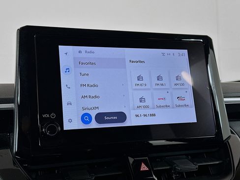 Used 2025 Toyota Corolla LE image 21