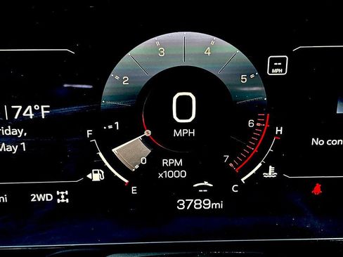 Used 2025 GMC Yukon XL Elevation AWD/4WD image 25