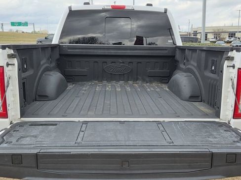 Used 2021 Ford F150 Lariat w/ Equipment Group 501A Mid image 24