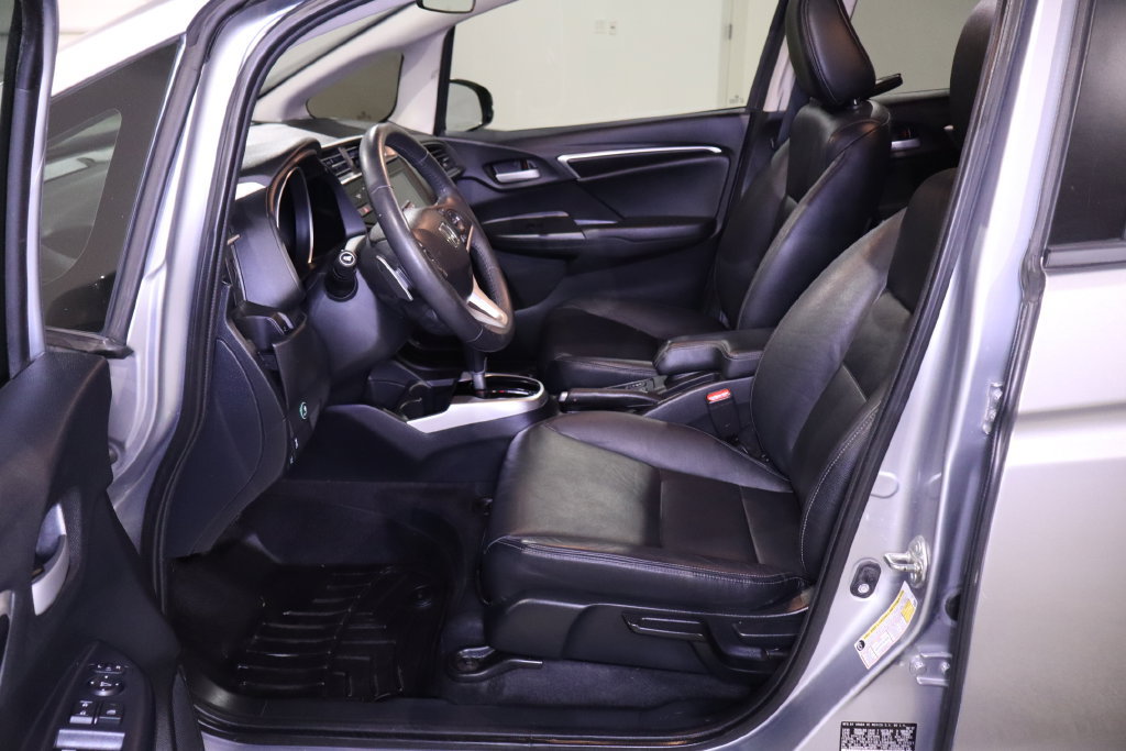 Used 2018 Honda Fit EX-L image 29