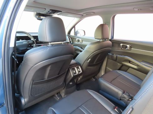 New 2026 Kia Sorento EX image 23
