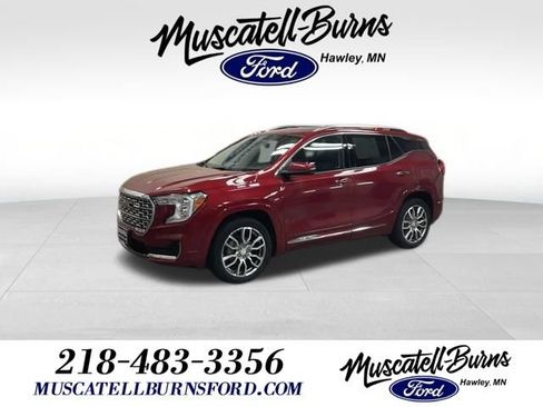 Used 2023 GMC Terrain Denali AWD/4WD image 1