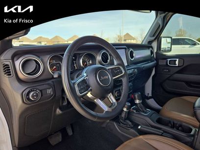 Used 2023 Jeep Gladiator Rubicon w/ LED Lighting Group