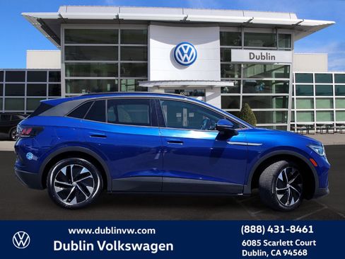 Used 2021 Volkswagen ID.4 Pro S w/ ID.4 Protection Package image 3