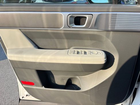 New 2026 Hyundai Santa Fe SEL FWD image 10