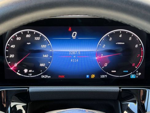 Used 2025 Mercedes-Benz GLA 250 image 23
