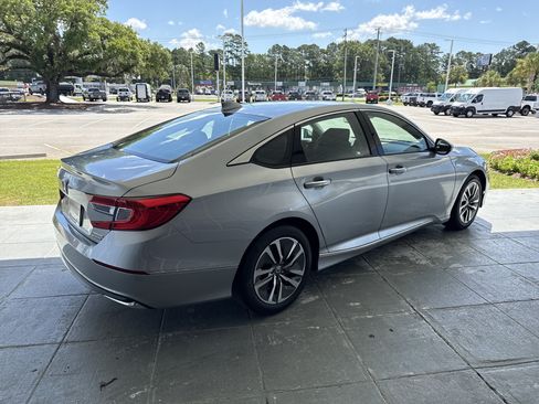 Used 2019 Honda Accord Touring image 11