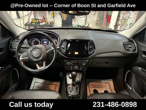 Used 2020 Jeep Compass Latitude AWD/4WD image 18